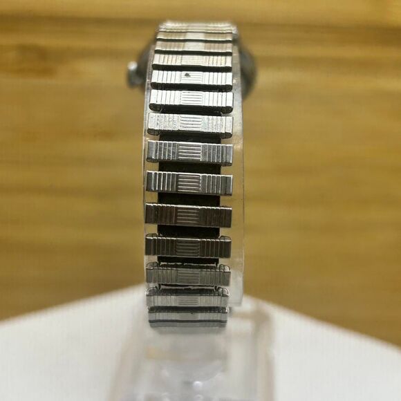 Vintage Timex Ladies Automatic Watch 6" Expansion Band 25mm Case Day Window - Picture 5 of 5